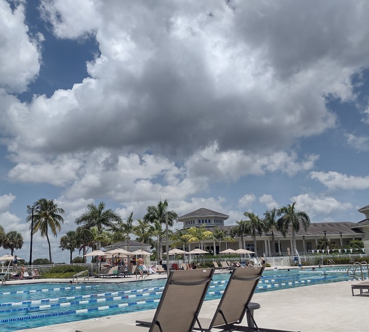 north-palm-beach-swimming-pool-photo